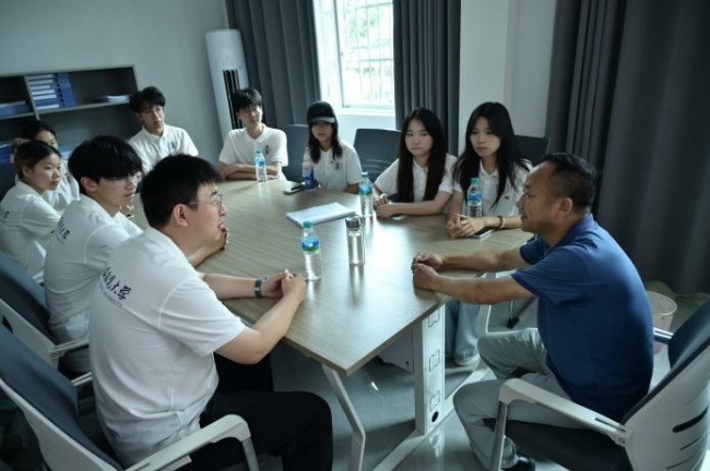 景德镇陶瓷大学“法治灯火，照亮许村”青马班暑期实践队  赴婺源县开展社会实践