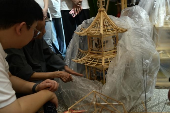 景德镇陶瓷大学“法治灯火，照亮许村”青马班暑期实践队  赴婺源县开展社会实践